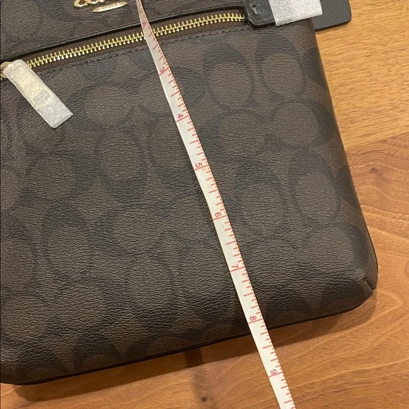 Coach Dark Brown Messenger Bag - Picture 7 of 8